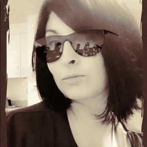 Meet your Posher, Michele